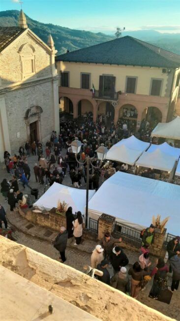 Monte-San-Martino-4-366x650