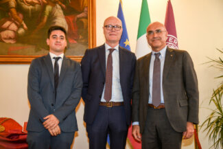 Rettore_McCourt_FF-16-325x217