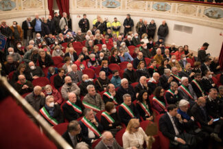 SAN-SEVERINO-MARCHE-DA-OGGI-LA-MEDAGLIA-DORO-AL-MERITO-CIVILE-2-325x217