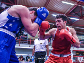 canotta-blu-Michele-Santoli-rossa-Emanuele-Ansalone-