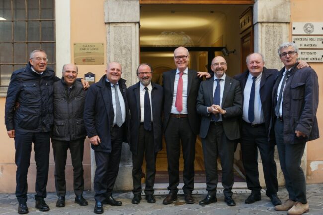 univpm-Gian-Luca-Gregori_uniurb-Giorgio-Calcagnini_unich-Sergio-Caputi_unite-DinoMastrocolae_uniMC-John-Mc-Court_unicam-Claudio-Pettinari_univaq-EdoardoAlesse__unipg-Maurizio-Oliviero