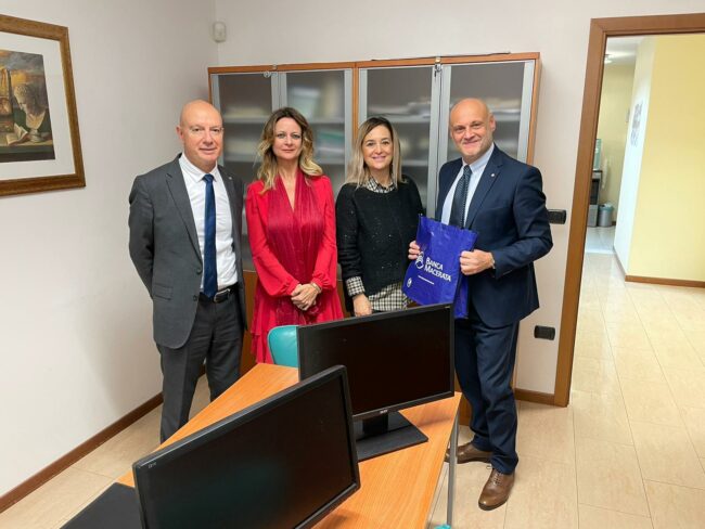 donazione_monitor-1-650x488