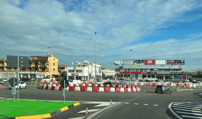 rotatoria-civitanova-uscita-superstrada-2-650x385