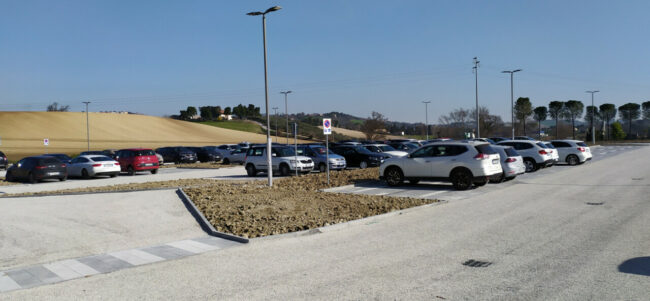 Parcheggio-banca-macerata-