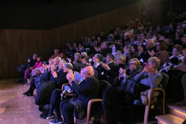 Politeama-Sebastiano-somma-vvecchio-mare-2-650x433