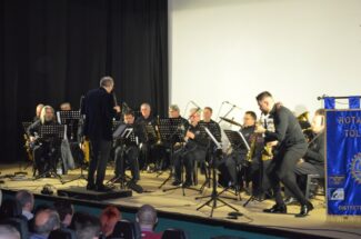 ROTARY-BENEFICENZA-ORCHESTRA-2-PHOTO-2023-02-26-16-01-40-Copia-325x215