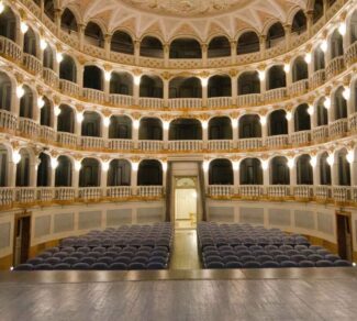 Teatro-Lauro-Rossitagl-e1627404837512-325x292