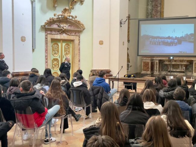 cingoli-incontro-carabinieri-leopardi-6-650x488