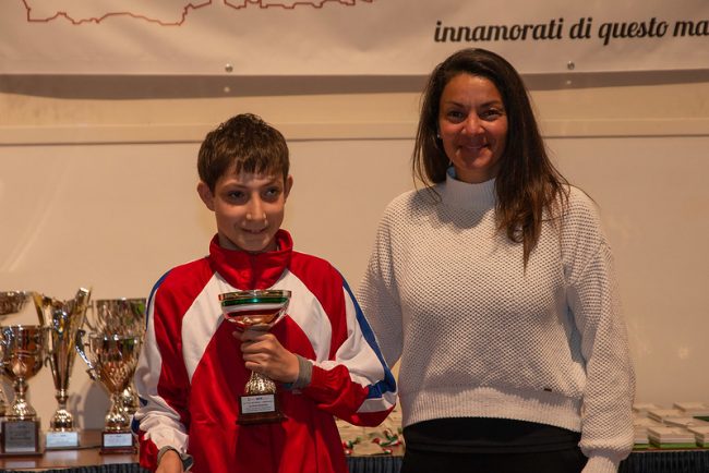 Edoarddo-Alfonsi-premiato-da-Nelly-Zafirova_c