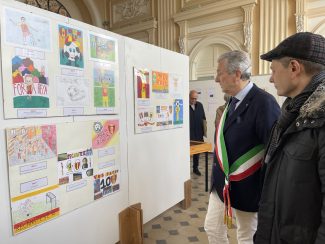 Mostra-Recanatese-Sindaco-Bravi-e-Mauro-Filipponi-1--325x244