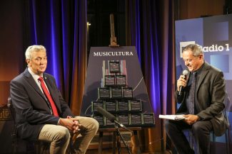 Sindaco-di-Recanati-Antonio-Bravi-e-John-Vignola-
