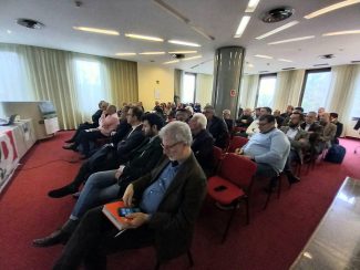 gruppo-di-lavoro-ambiente-del-Pd-2-325x244