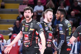 lube-volley-llianz-milano-playoff-gara-5-FDM-23-325x216