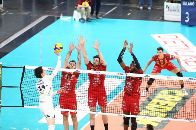 milano-lube-semifinale-playoff-gara2-13-650x433