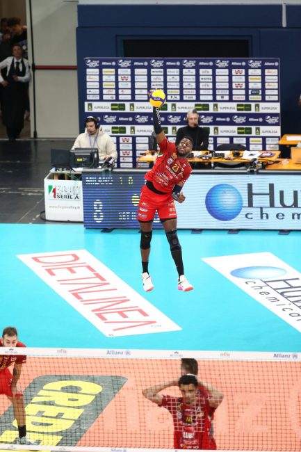 milano-lube-semifinale-playoff-gara2-17-433x650