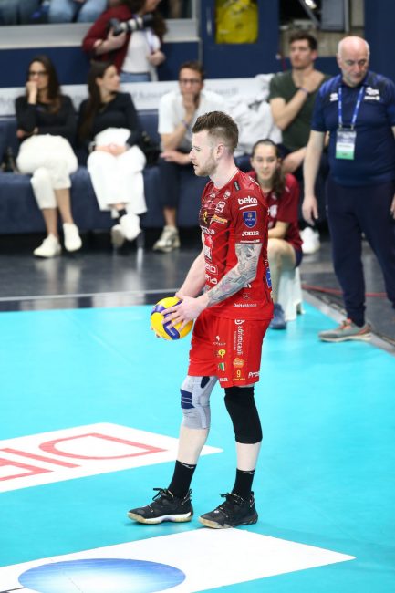 milano-lube-semifinale-playoff-gara2-23-433x650