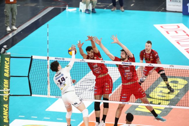 milano-lube-semifinale-playoff-gara2-5-650x433