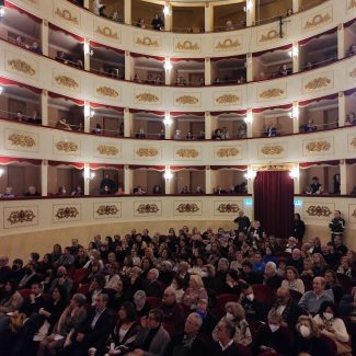 pubblico-