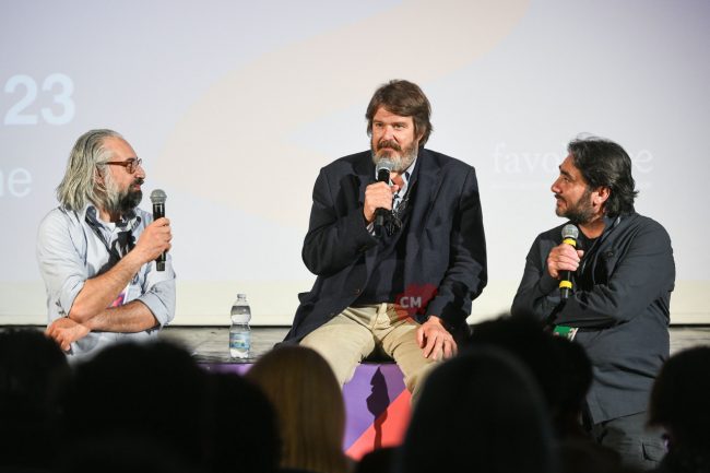 cff-civitanova-film-festival-2023-giuseppe-battiston-con-fofi-e-barbera-FDM-4-650x433