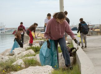 clean-up-pulizia-spiaggia-porto
