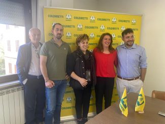 giuliana-giacinti-e-il-direttivo-di-terranostra-macerata