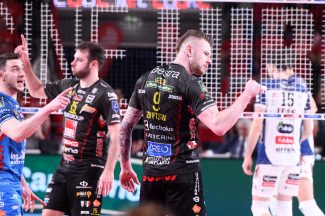 lube-volley-itas-trentino-finale-playoff-2-FDM-15-325x216