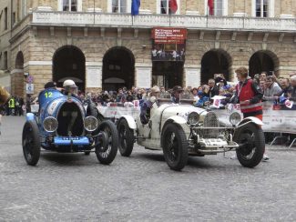 012_bugatti_bugatti-325x244