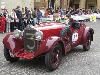 071_fiat_1-325x244