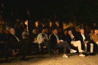Serata-inaugurale-aff-2-325x217