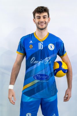 damato-1-267x400