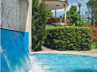 fontana-terme-santa-lucia-tolentino2-325x244