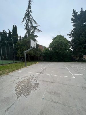impianti-sportivi-degrado1-300x400