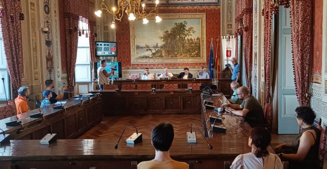 Conf-stampa-presentazione-6alle6-650x337