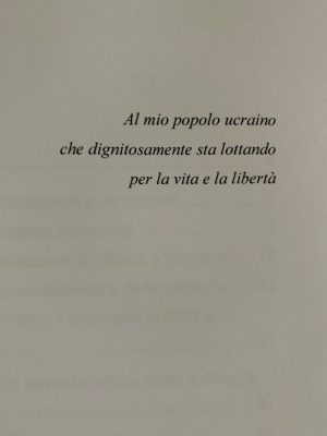 La-tesi-di-suor-Chiara-Viktorija-1-300x400