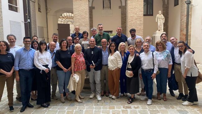 MAMA-REBUILD-gruppo-3-luglio-650x366