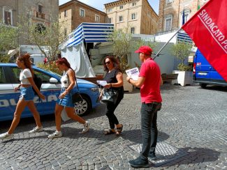 SindacatoPolizia_FF-7-325x244