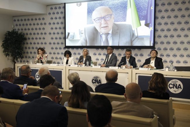 intervento-Ministro-PichettoFrattin