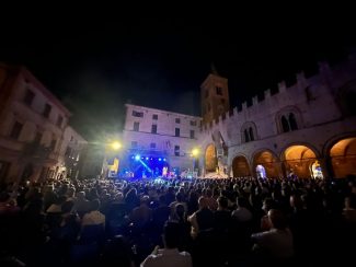 irene-grandi-montecassiano-2-325x244