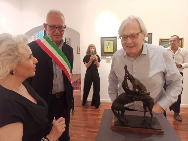 sgarbi-civitanova-alta-2-650x488