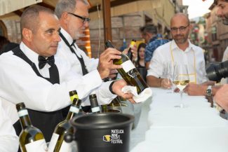 wine-festival-matelica