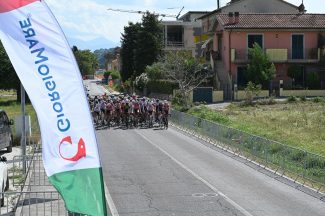 Papa-Elio-GP-GiorgioMare-30072023-gruppo-compatto-325x216