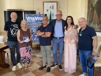 VitaVita-presentazione-2023-325x244