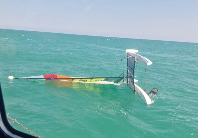 catamarano-2-e1692194490671-650x454