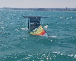 catamarano-3-e1692194509245-325x261