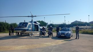 polizia-controlli-elicottero-ferragosto-6-325x183