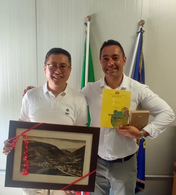 pt_visita_cho_02-587x650