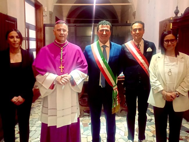 VESCOVO-TOLENTINO-Makrickas-Sclavi-2023-4-650x488