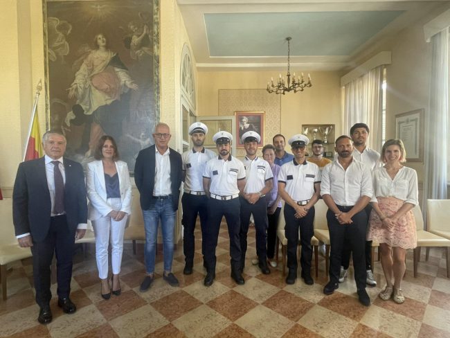 dipendenti-comunali-1-650x488