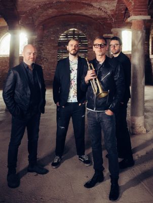 Fabrizio-Bosso-Quartet-We-Wonder-vert-Ph-Andrea-Boccalini-L1100919-1-302x400