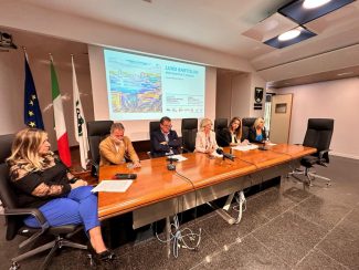 conferenza-Bartolini-2-325x244